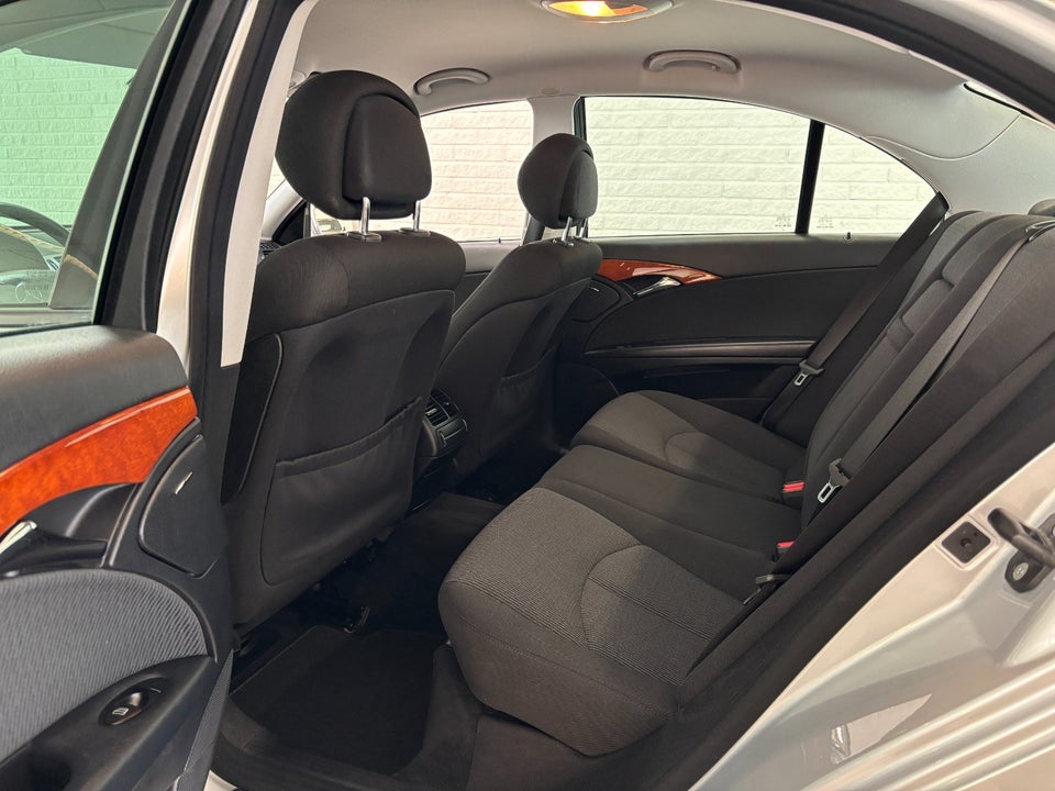 Mercedes E200 1,8 Kompressor Elegance aut. 4d