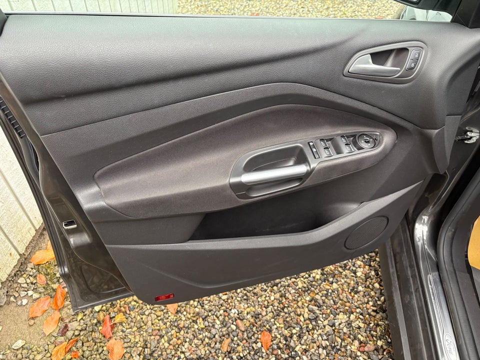 Ford C-MAX 1,0 SCTi 125 Titanium+ 5d