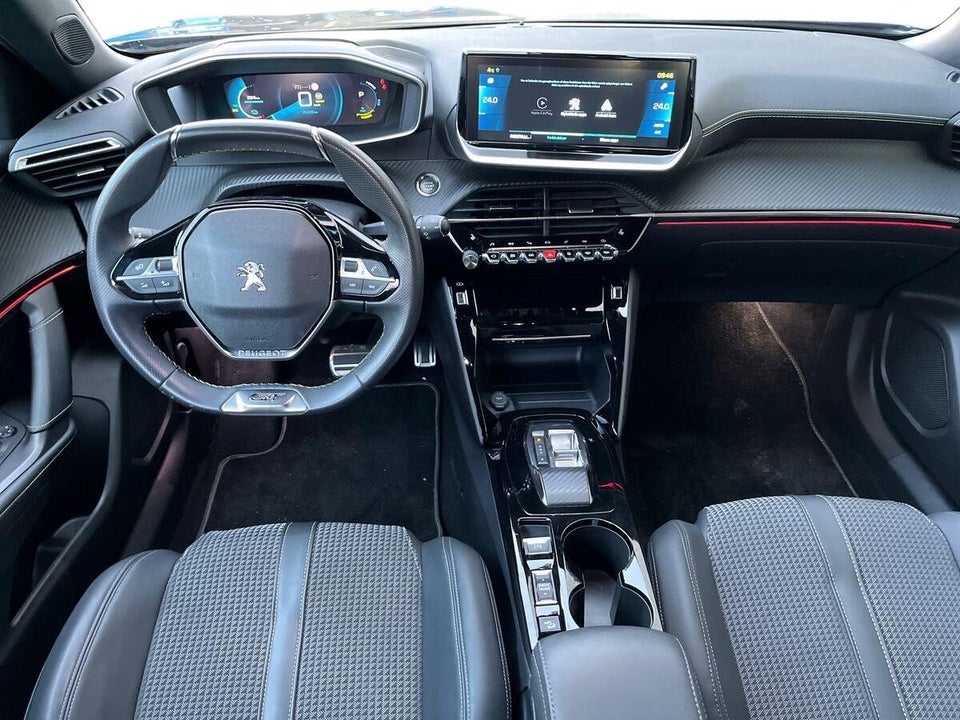 Peugeot e-2008 50 GT 5d