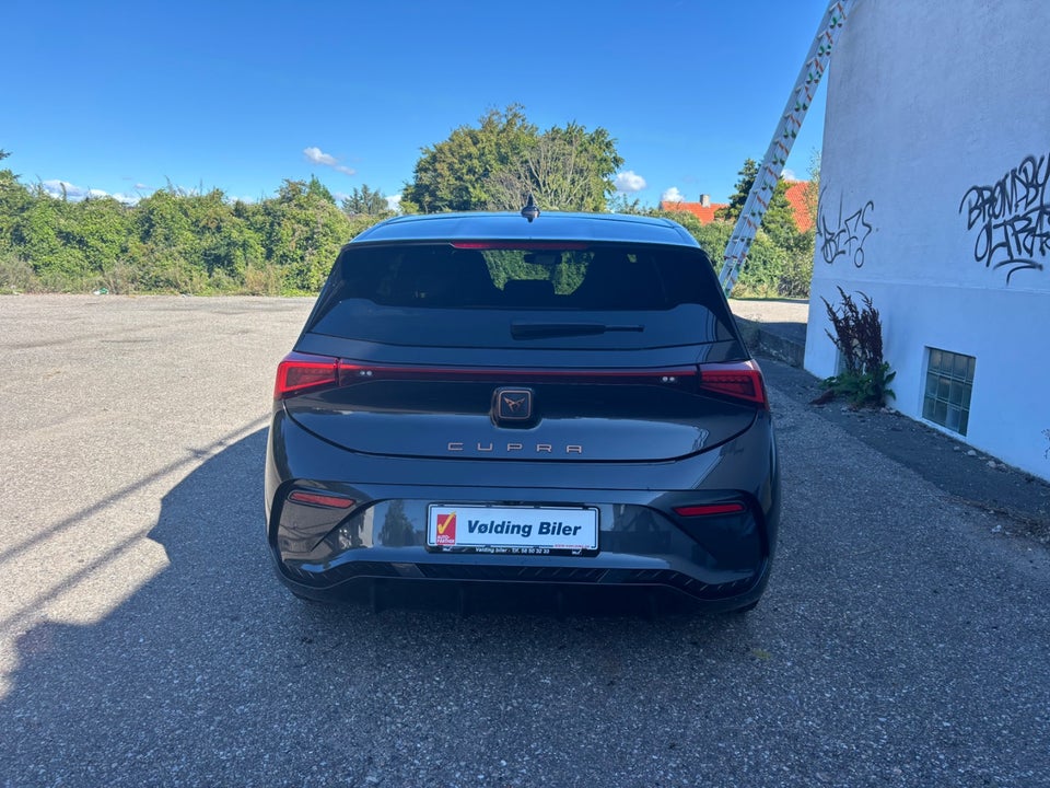 Cupra Born 58 High 5d