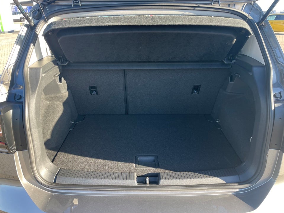 VW T-Cross 1,0 TSi 115 Life 5d