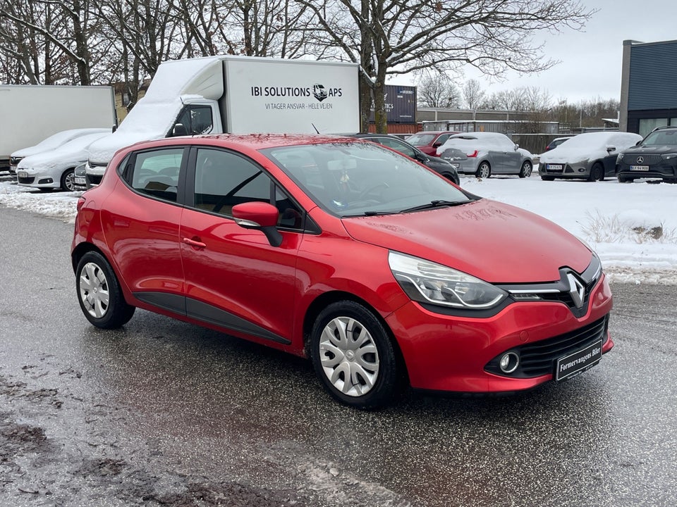 Renault Clio IV 1,5 dCi 90 Expression 5d