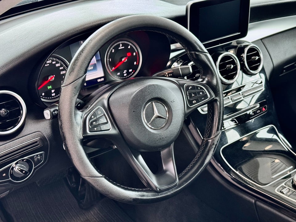 Mercedes C200 d 2,2 AMG Line stc. aut. 5d