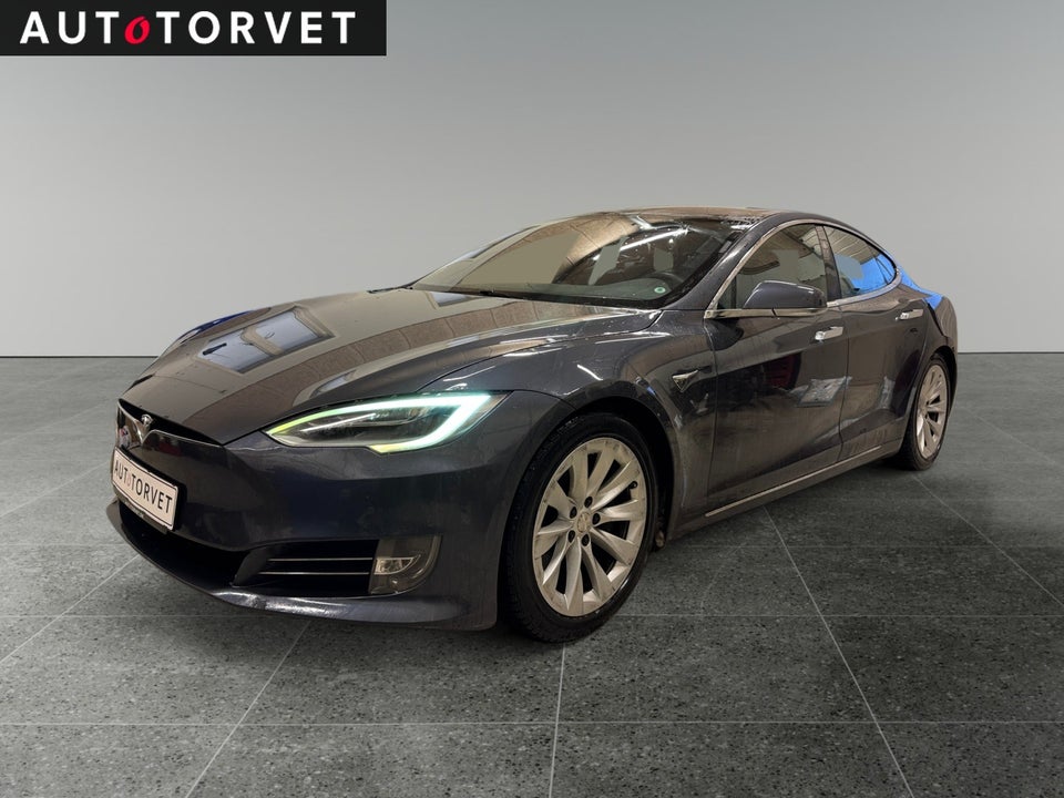 Tesla Model S 90D 5d
