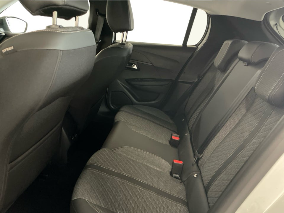 Peugeot 208 1,2 PureTech 100 Allure+ 5d