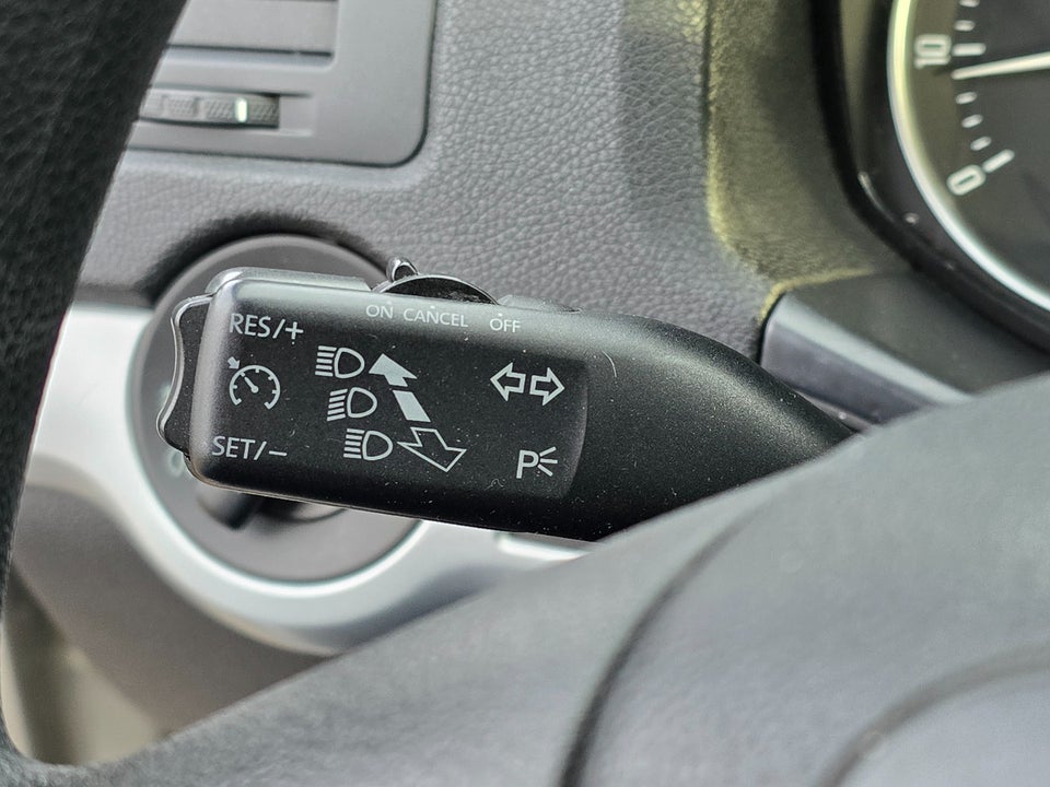 Skoda Octavia 1,8 TSi 160 Ambiente Combi 5d