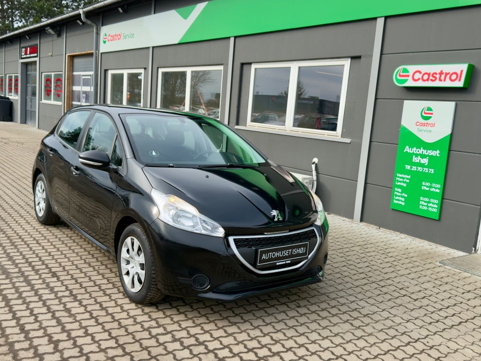 Peugeot 208 1,0 VTi Access 5d