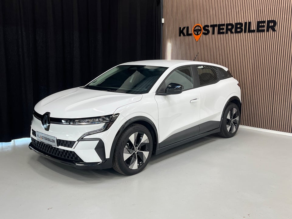 Renault Megane E-Tech 40 Equilibre 5d