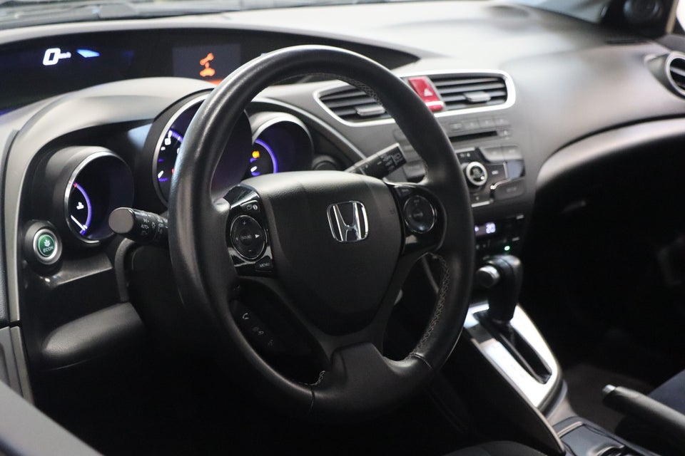 Honda Civic 1,8 i-VTEC Comfort Tourer aut. 5d