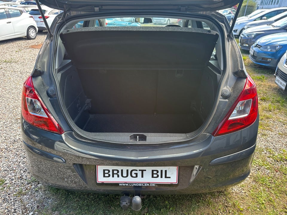 Opel Corsa 1,2 16V Enjoy 5d