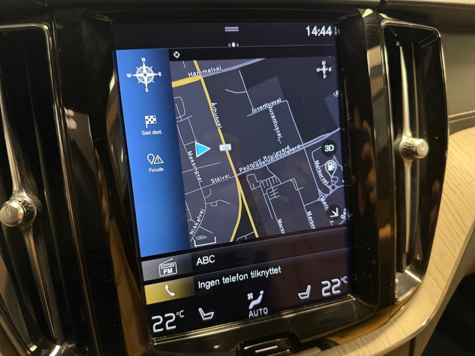 Volvo XC60 2,0 B4 197 Inscription aut. AWD 5d 2020 — billede 14 af 18