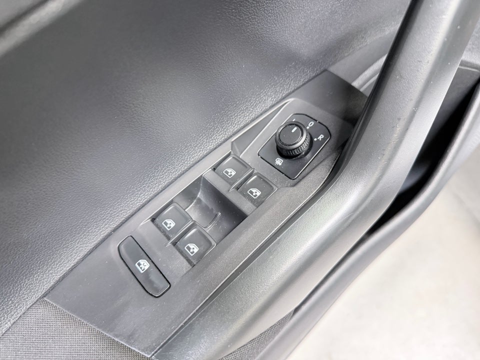 VW Polo 1,0 TSi 95 Comfortline Connect DSG 5d