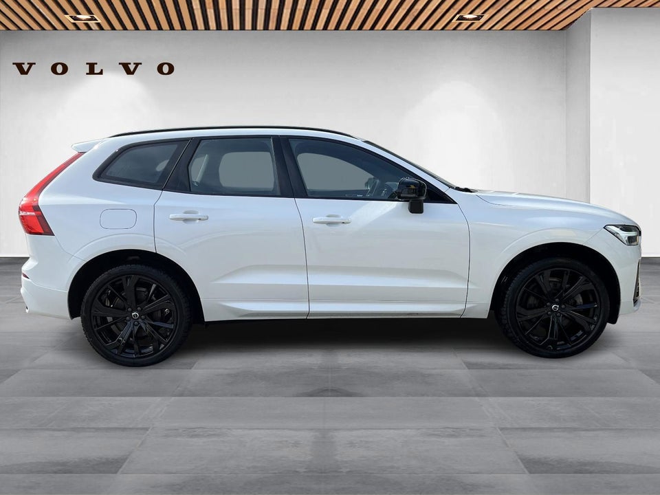Volvo XC60 2,0 T6 ReCharge R-Design aut. AWD 5d