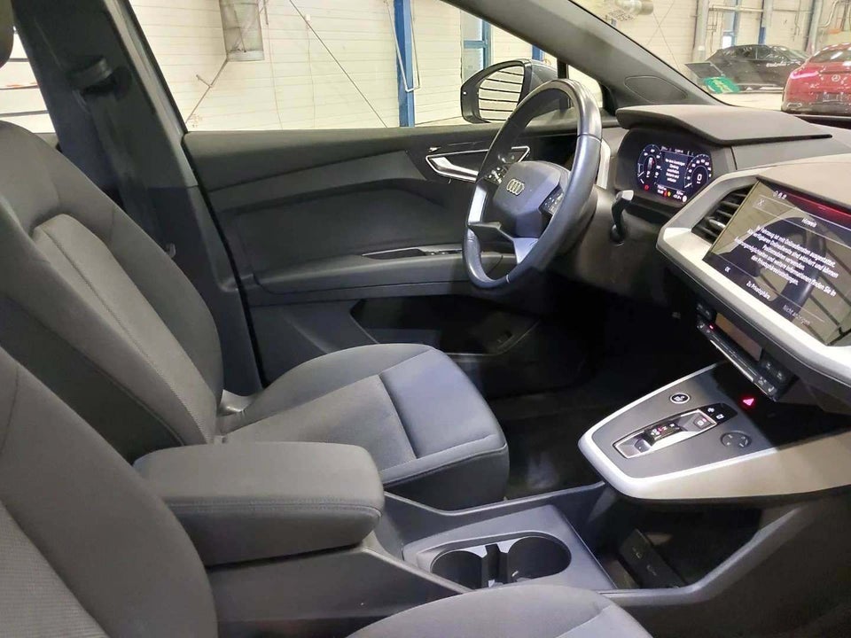 Audi Q4 e-tron 45  5d