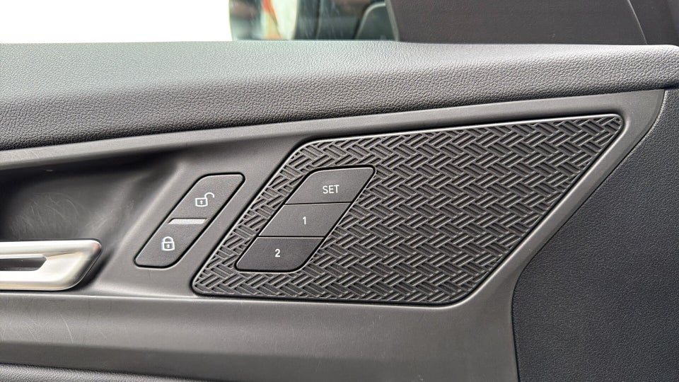 BMW iX1 xDrive30 X-Line 5d