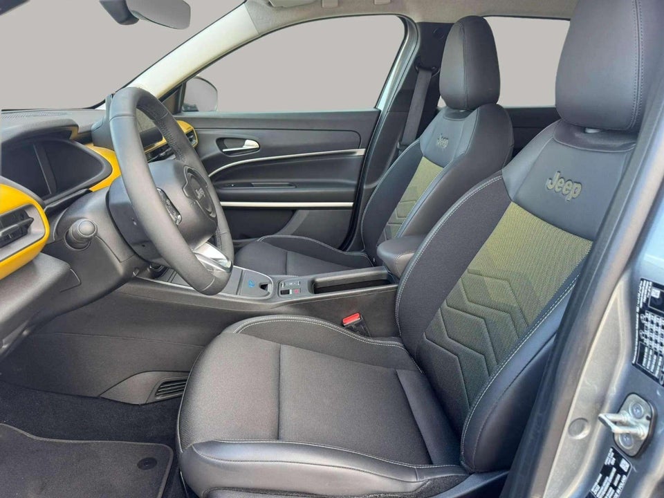 Jeep Avenger 54 Summit 5d