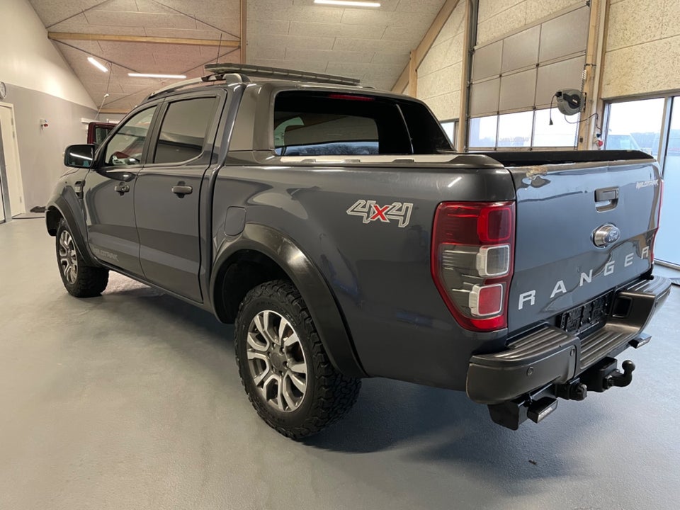 Ford Ranger 3,2 TDCi Db.Kab Wildtrak 4x4 4d