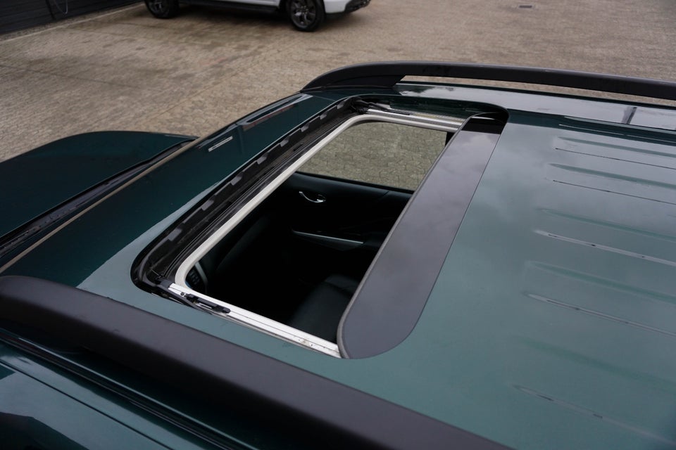 Nissan Navara 2,3 dCi 190 Db.Kab Tekna aut. 4d