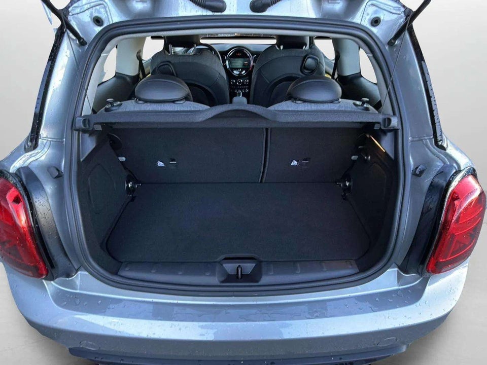 MINI Cooper SE Classic Trim 3d