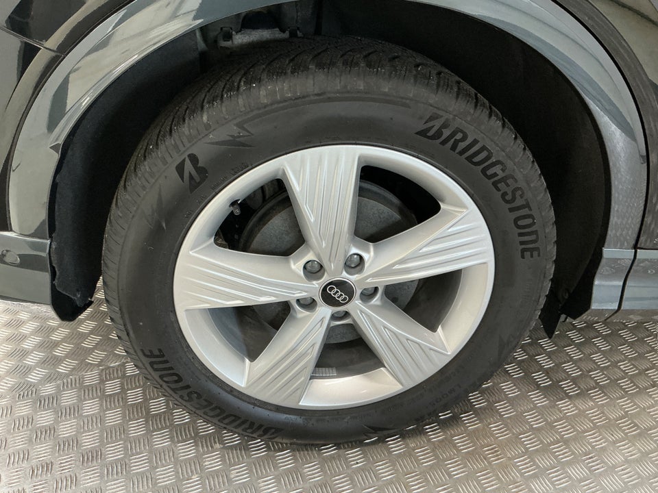 Audi Q4 e-tron 40 Attitude 5d