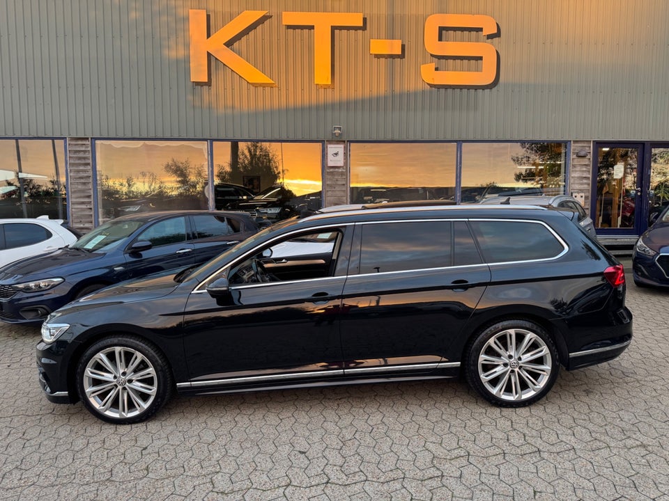 VW Passat 2,0 TDi 190 R-line Variant DSG 5d