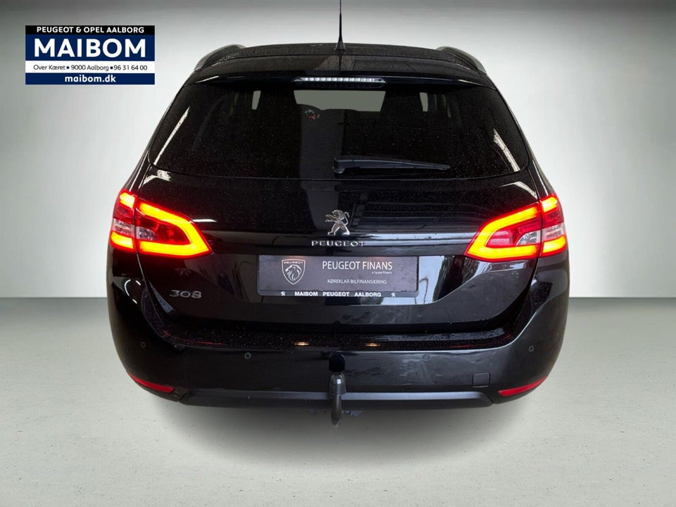 Peugeot 308 1,5 BlueHDi 130 Infinity SW 5d