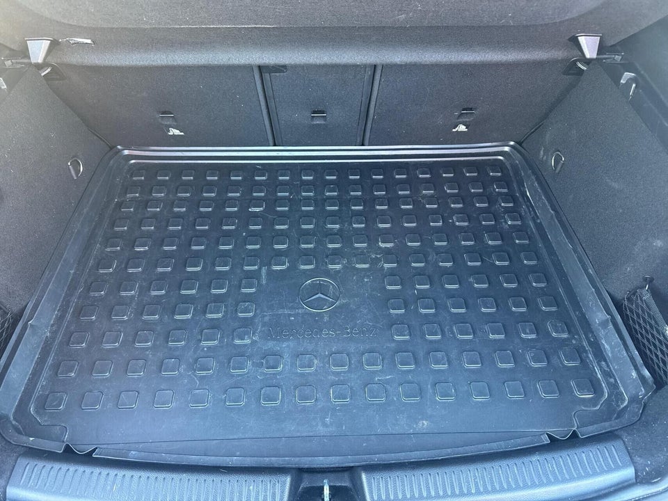 Mercedes A250 e 1,3 AMG Line aut. 5d