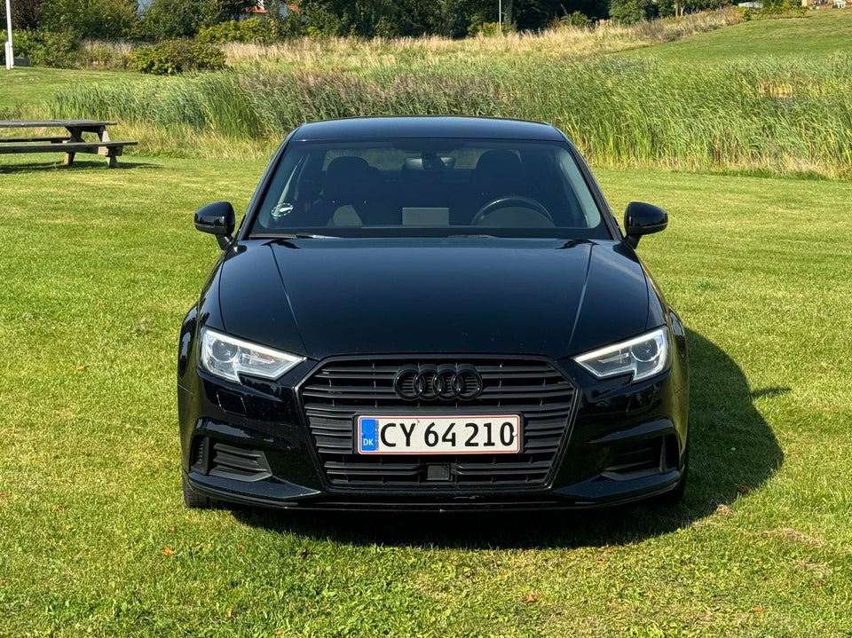 Audi A3 2,0 TDi 150 Sport S-tr. 4d