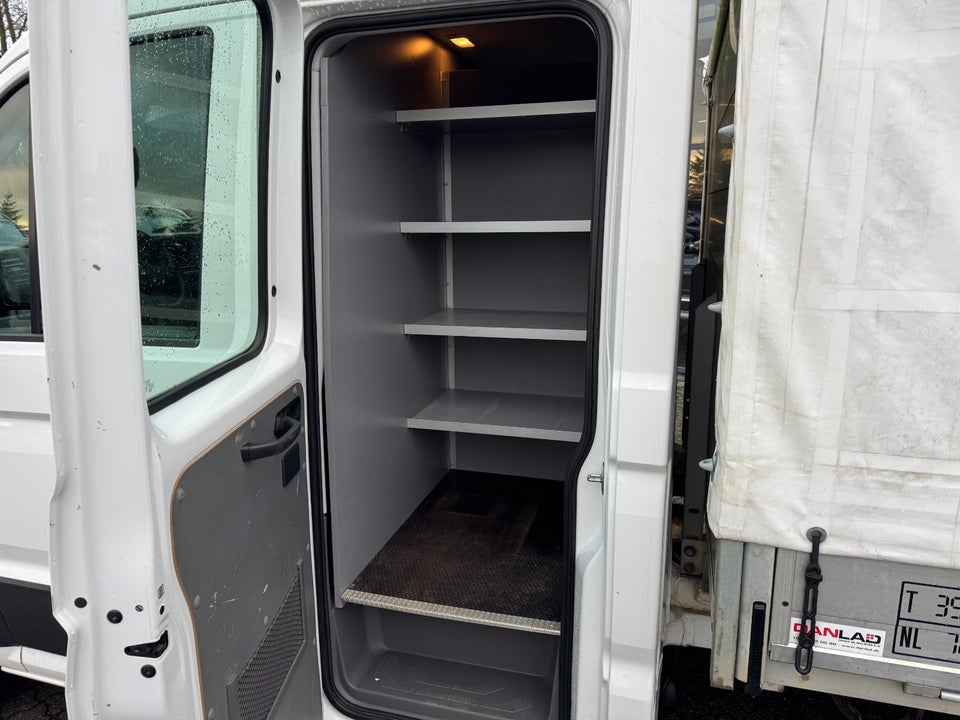 VW Crafter 35 2,0 TDi 177 Db.Kab m/lad L3