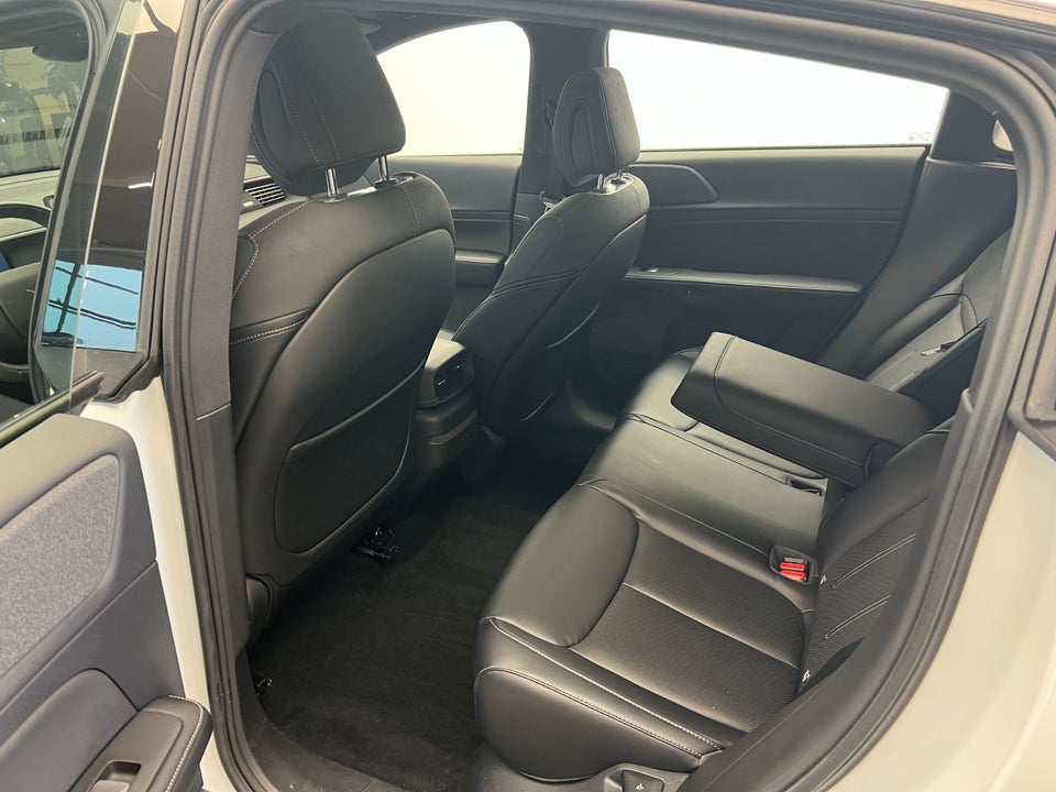 Xpeng G6 Performance 5d