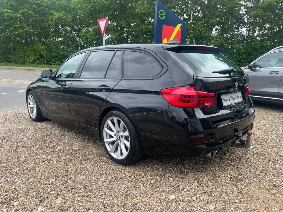 BMW 320d 2,0 Touring Advantage aut. 5d