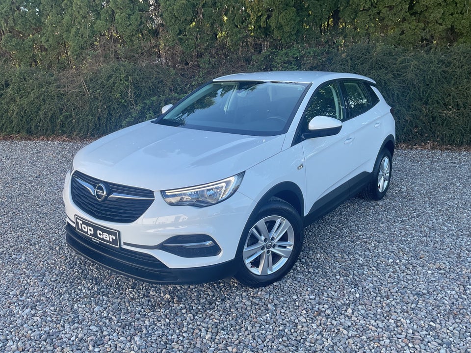 Opel Grandland X 1,2 T 130 Enjoy 5d