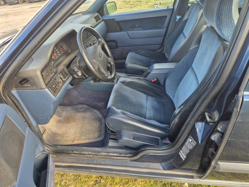 Volvo 850 2,5 GLT aut. 4d