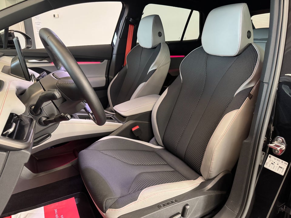 Skoda Elroq 85 iV Lodge 5d