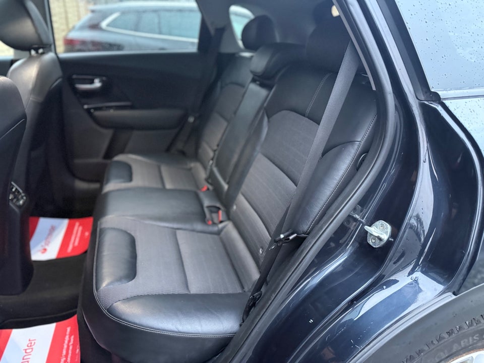 Kia Niro 1,6 PHEV Advance DCT 5d