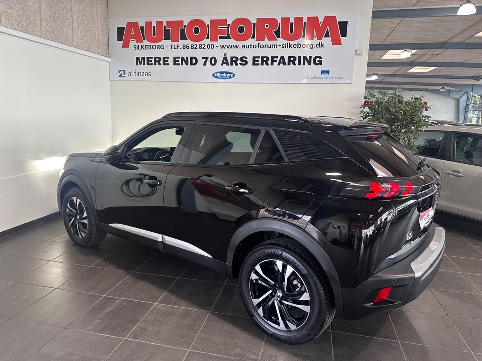 Peugeot 2008 1,5 BlueHDi 130 GT Line EAT8 5d