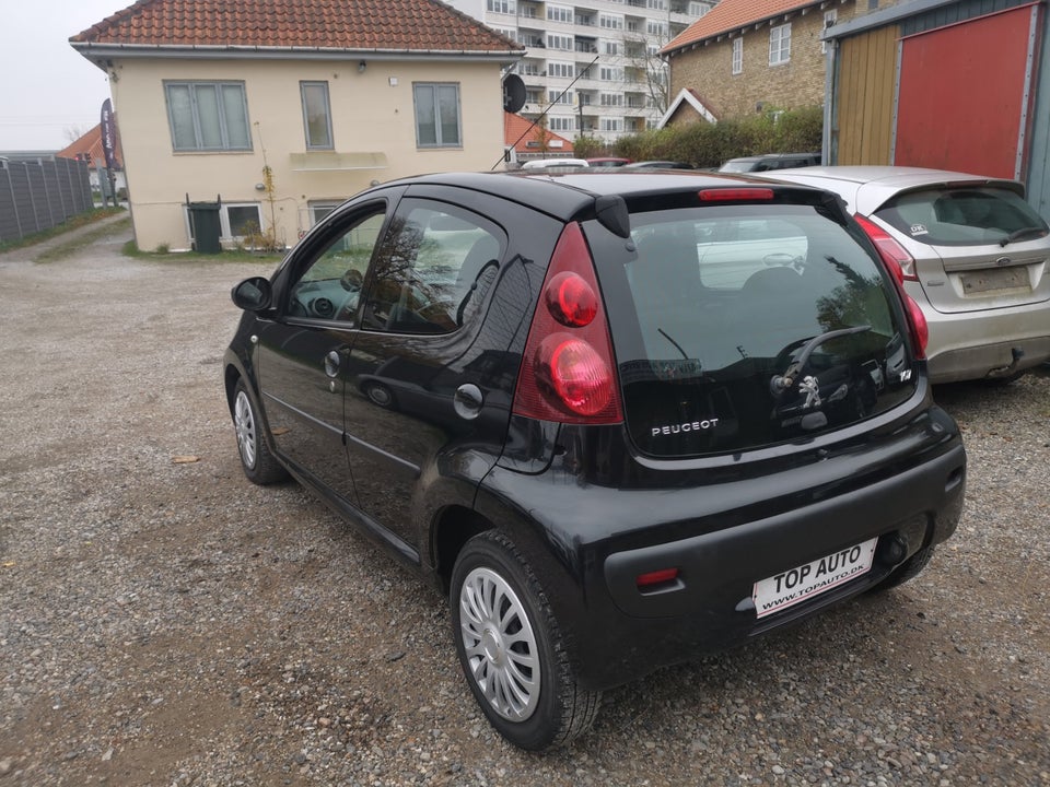 Peugeot 107 1,0 Active 5d