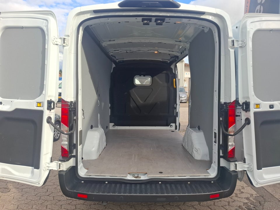 Ford Transit 350 L2 Van 2,0 TDCi 130 Trend aut. H2 FWD