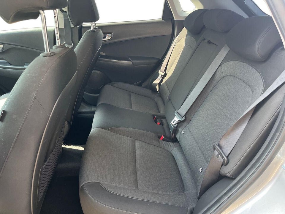 Hyundai Kona 64 EV Advanced 5d