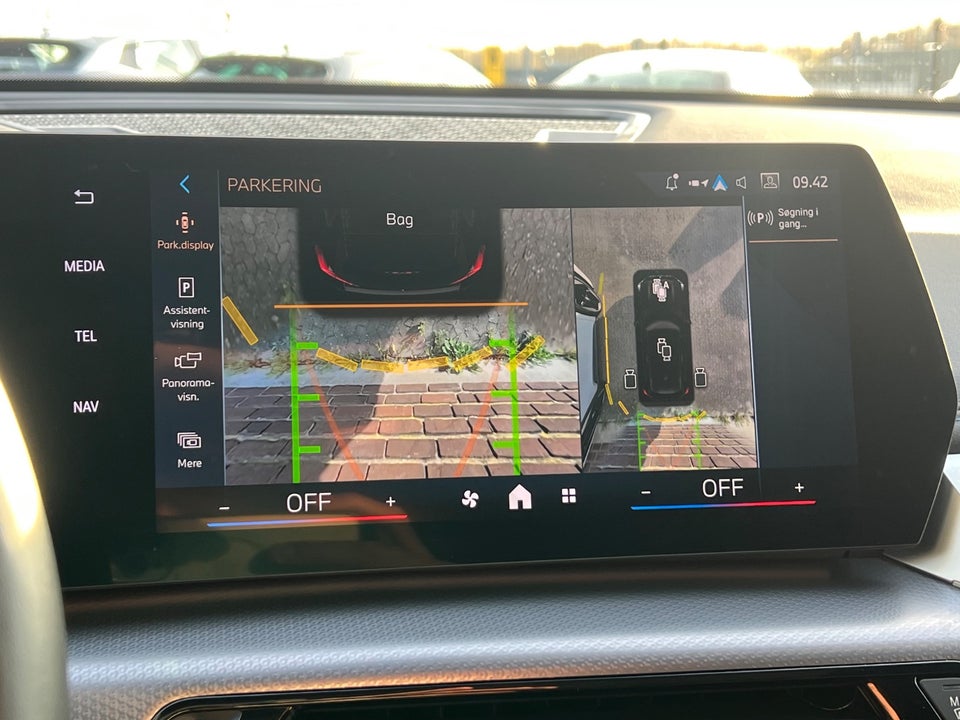 BMW iX1 xDrive30 M-Sport Premium 5d