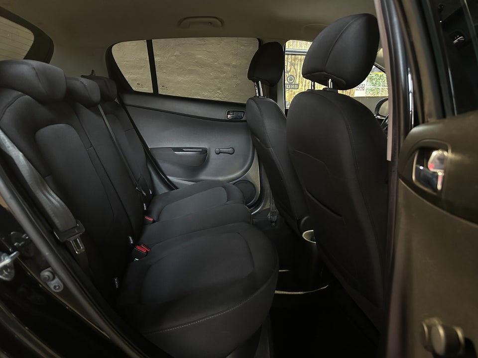 Hyundai i20 1,25 Comfort 5d