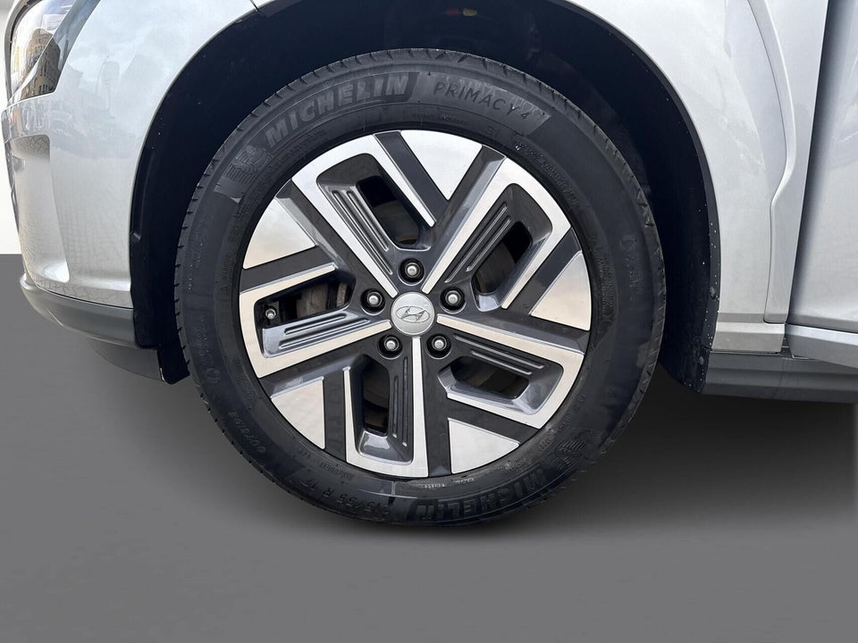 Hyundai Kona 39 EV Select 5d