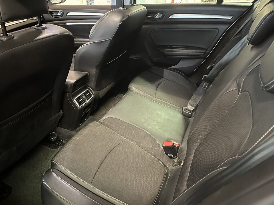 Renault Megane IV 1,6 E-Tech Zen Sport Tourer 5d