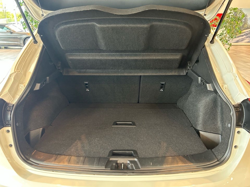 Nissan Qashqai 1,3 Dig-T 160 N-Connecta DCT 5d