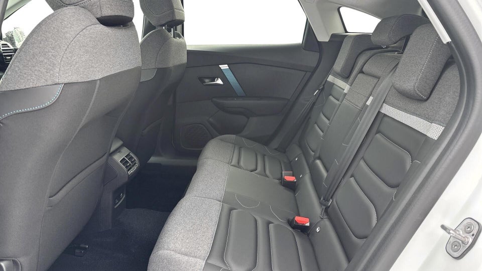 Citroën ë-C4 50 Shine 5d