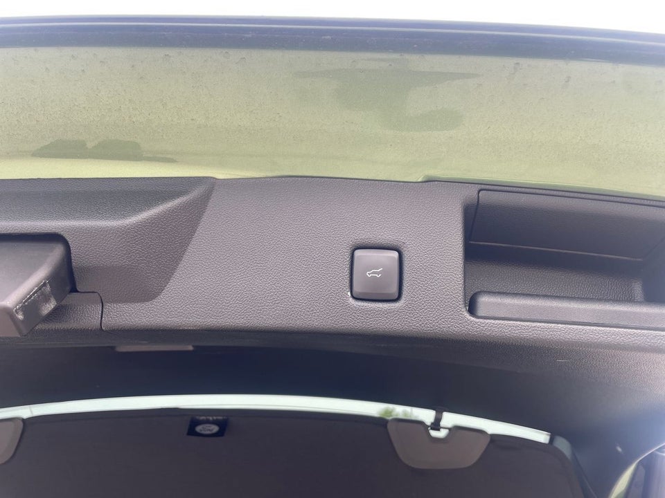 Ford Kuga 2,5 PHEV ST-Line X CVT 5d