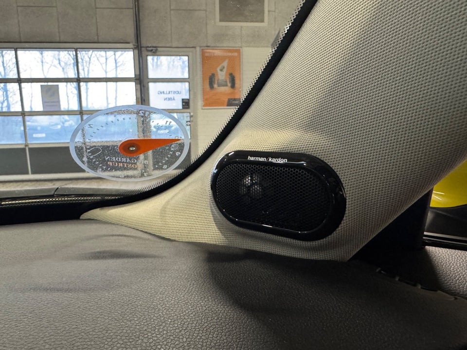 MINI Cooper SE Maximise 3d