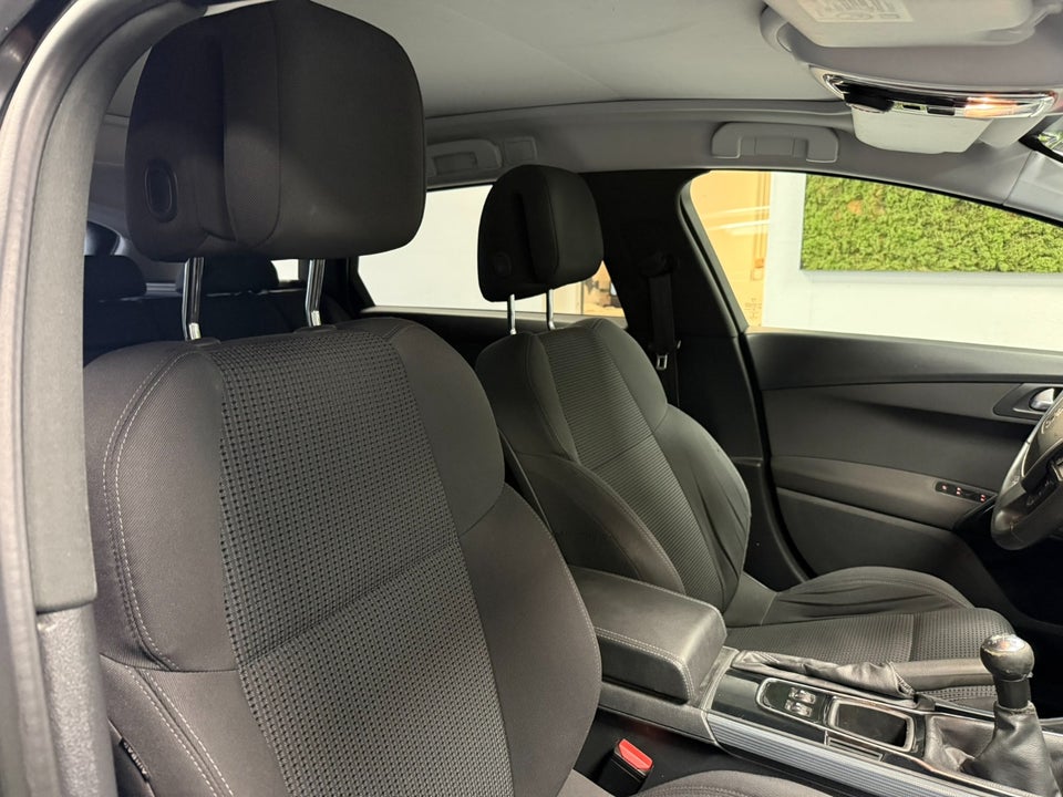 Peugeot 508 1,6 HDi 114 Excite SW 5d