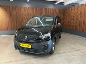 Peugeot Partner, modelår 2019, 149,000 km