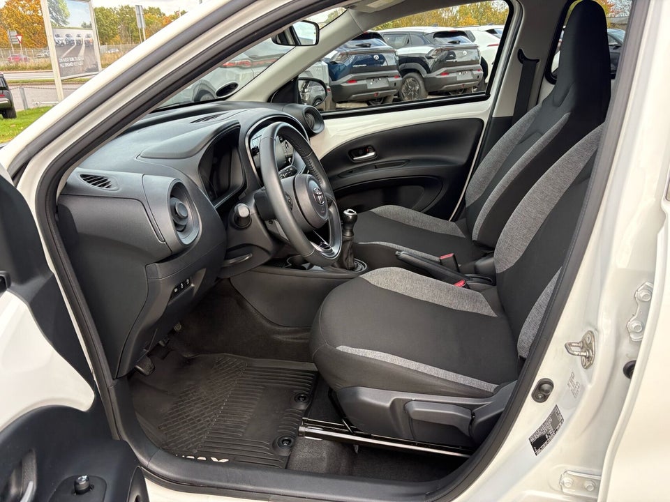 Toyota Aygo X 1,0 Active 5d